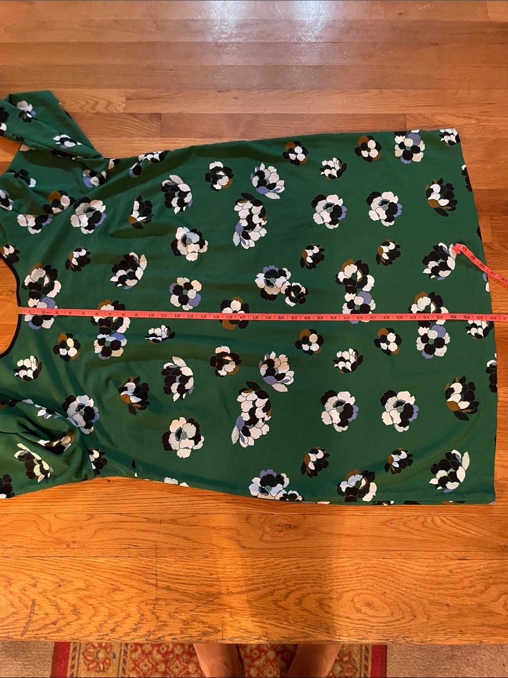 Eloquii Emerald Green Floral Blouse with Contrast Blooms - Picture 5 of 5